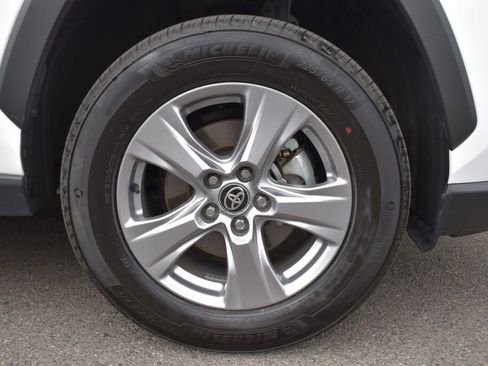 Certified 2025 Toyota RAV4 XLE image 28