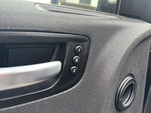 Used 2018 Dodge Charger GT image 15