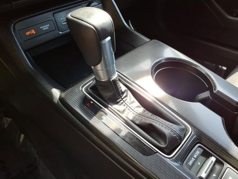 Used 2025 Honda Civic Sport image 18