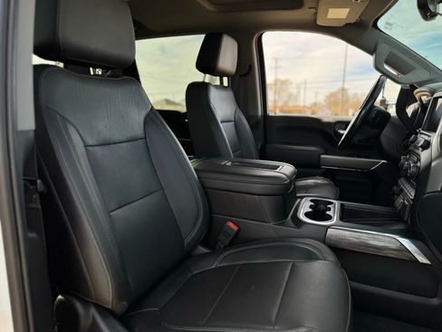 Used 2020 Chevrolet Silverado 2500 LTZ w/ LTZ Premium Package image 21