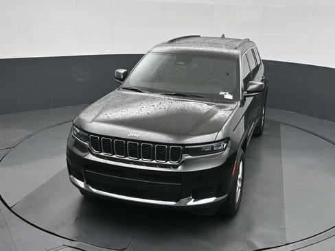 New 2025 Jeep Grand Cherokee L Laredo RWD image 38