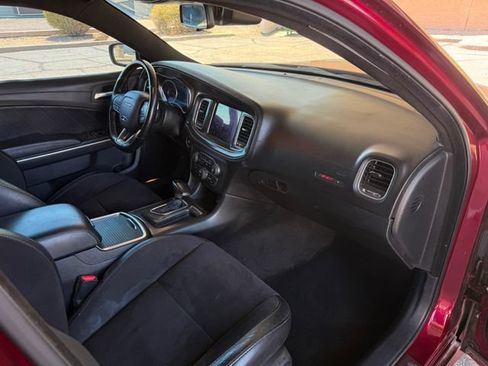 Used 2020 Dodge Charger Scat Pack RWD image 28
