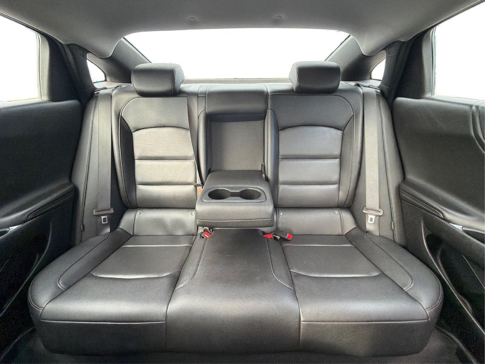 Used 2024 Chevrolet Malibu LT FWD image 15