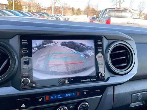 Used 2022 Toyota Tacoma TRD Sport w/ TRD Premium Sport Package image 26