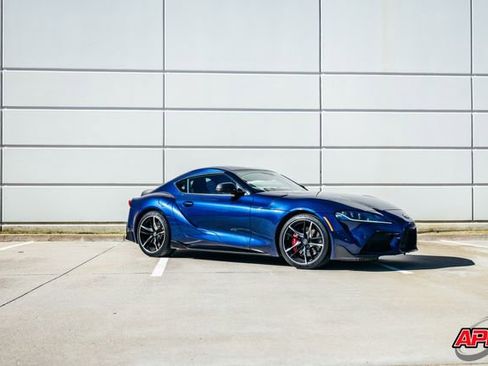 Used 2020 Toyota Supra Premium w/ Driver Assist Package image 35