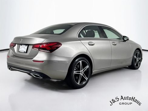 Used 2019 Mercedes-Benz A 220 w/ Premium Package image 7