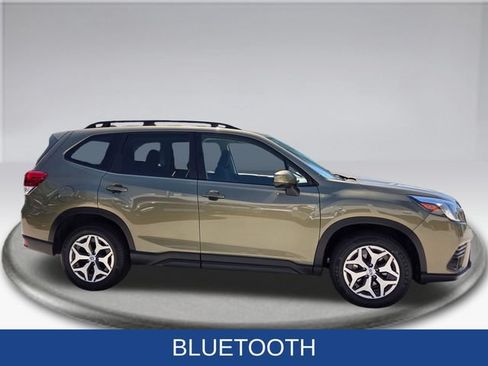 Certified 2023 Subaru Forester Premium AWD/4WD image 11
