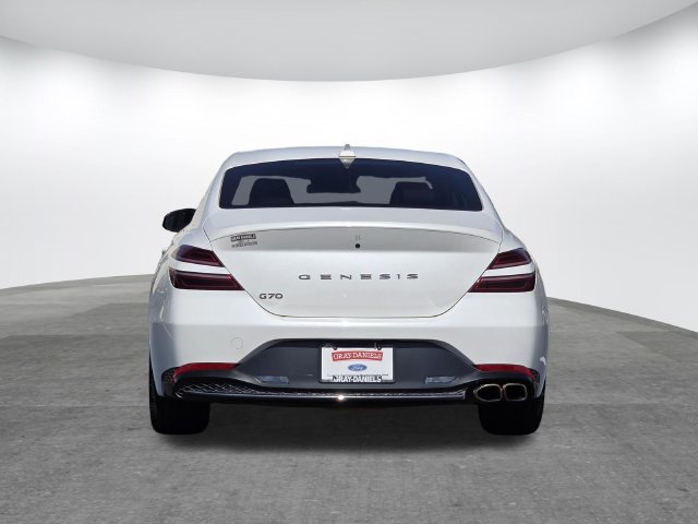 Used 2023 Genesis G70 2.0T RWD image 5