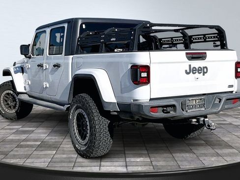 Certified 2020 Jeep Gladiator Overland image 21