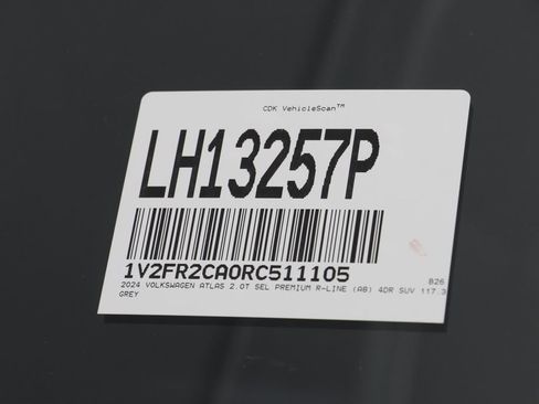 Used 2024 Volkswagen Atlas SEL Premium R-Line AWD/4WD image 29