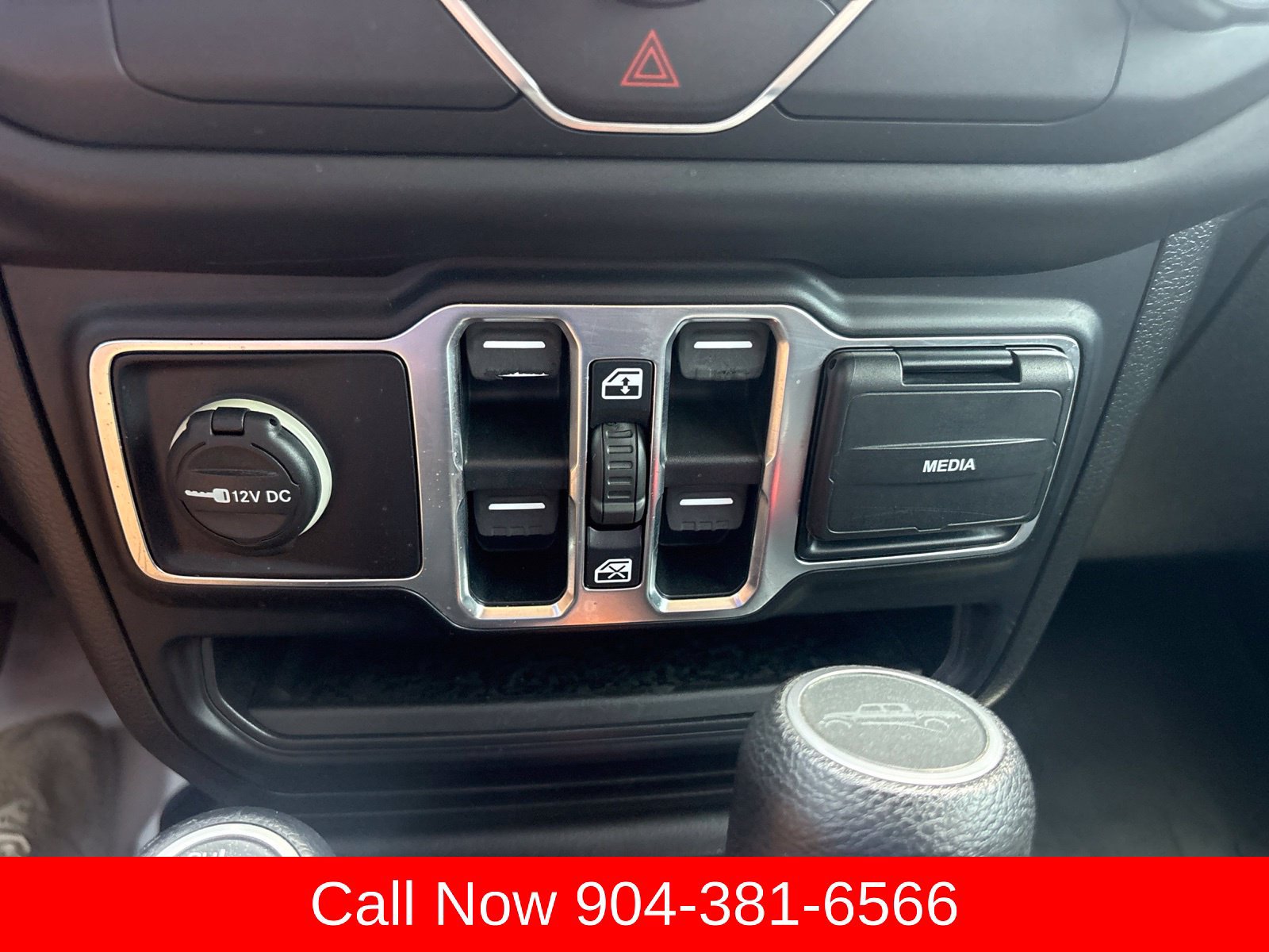 Used 2020 Jeep Gladiator Sport w/ Quick Order Package 24S AWD/4WD image 30