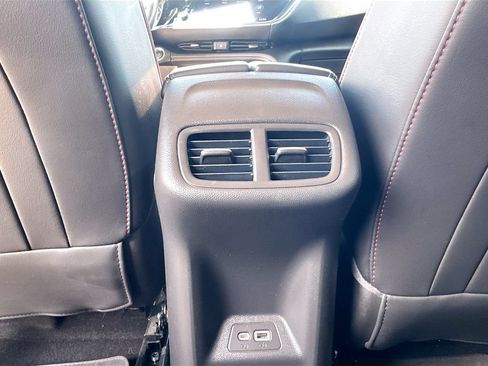 Used 2023 Buick Envision Essence w/ Sport Touring Package FWD image 20