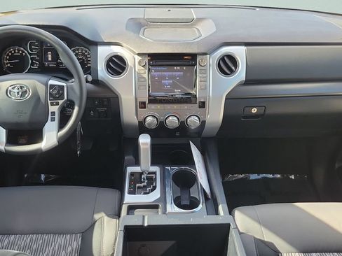 Used 2019 Toyota Tundra SR5 RWD image 11