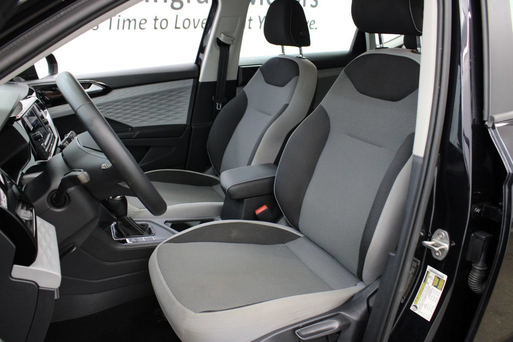Used 2023 Volkswagen Taos S FWD image 14