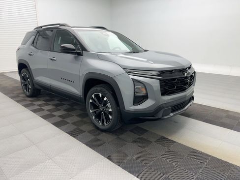 New 2026 Chevrolet Equinox RS w/ LPO, Floor Liner Package image 7