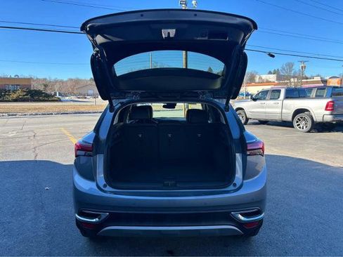 Used 2022 Buick Envision Essence w/ Technology Package I image 8