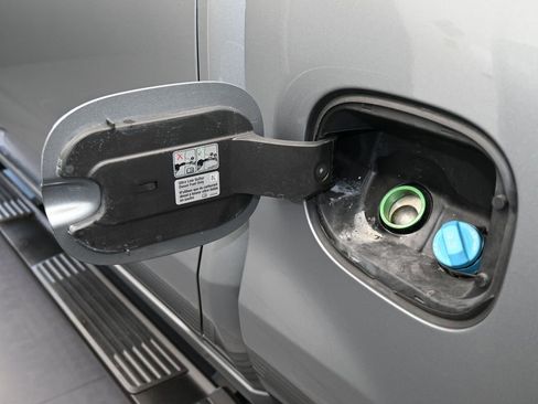 Used 2024 Chevrolet Silverado 1500 Custom Trail Boss w/ LPO, Dark Essentials Package image 34