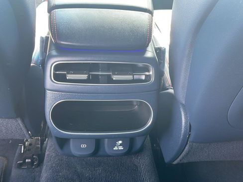 Used 2022 Genesis GV70 2.5T w/ Sport Prestige Package AWD/4WD image 14
