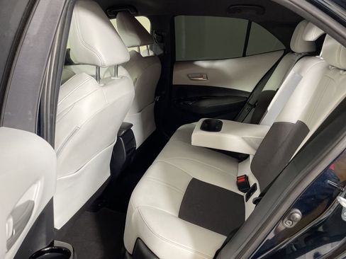 Used 2022 Toyota Corolla XSE image 35