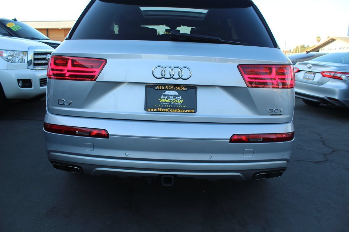 Used 2017 Audi Q7 3.0T Premium Plus w/ Premium Plus Package AWD/4WD image 15
