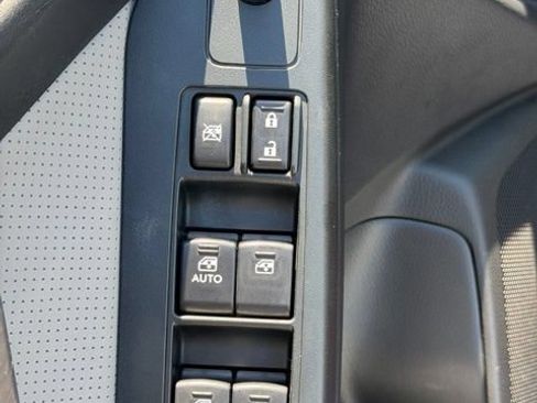 Used 2015 Subaru Forester 2.5i Limited AWD/4WD image 17