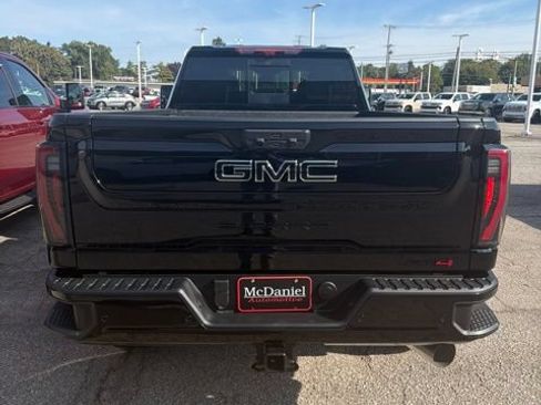New 2026 GMC Sierra 3500 AT4 w/ AT4 Premium Plus Package AWD/4WD image 5