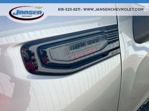 Used 2024 GMC Sierra 1500 AT4 w/ Technology Package image 31