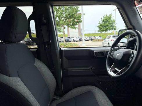 Used 2025 Ford Bronco Big Bend AWD/4WD image 16