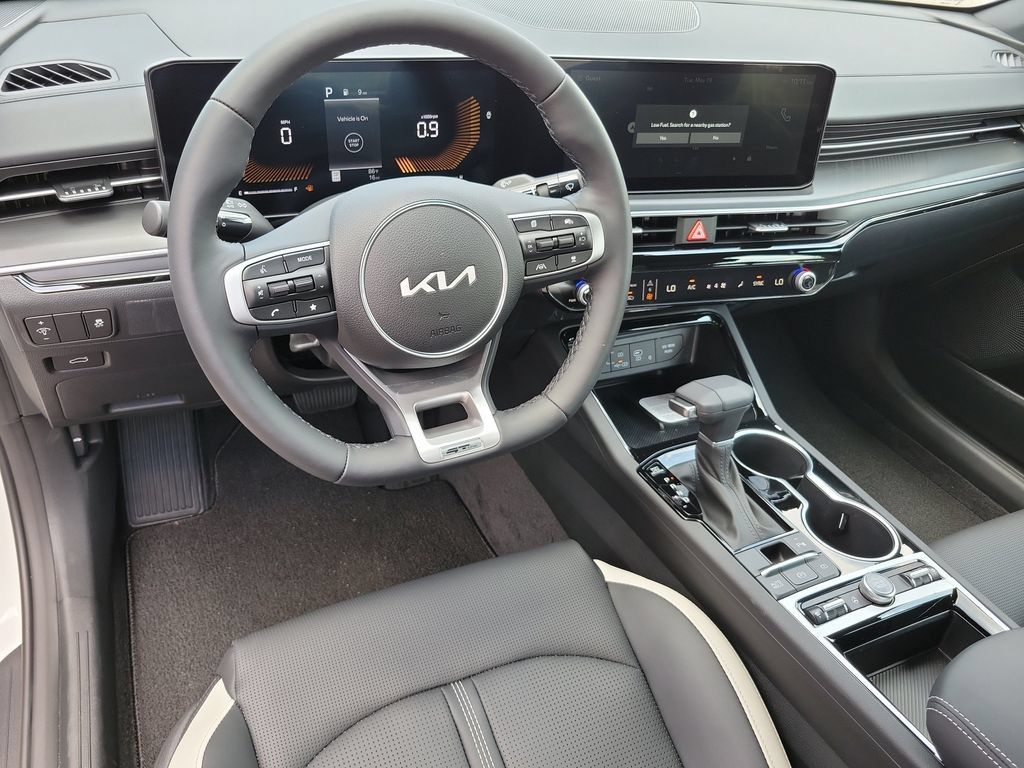 New 2026 Kia K5 GT-Line w/ GT-Line Premium Package AWD/4WD image 9