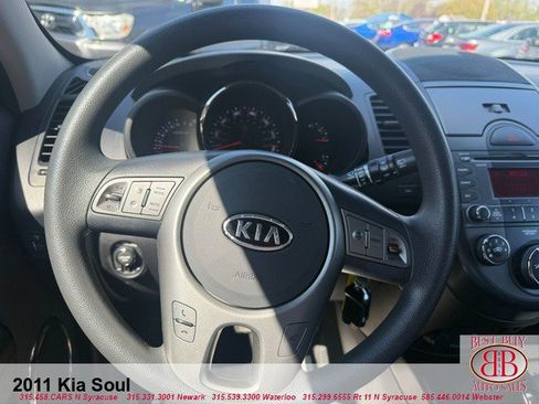 Used 2011 Kia Soul + w/ Audio Pkg FWD image 14