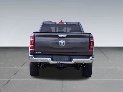 Used 2019 RAM 1500 Laramie AWD/4WD image 7
