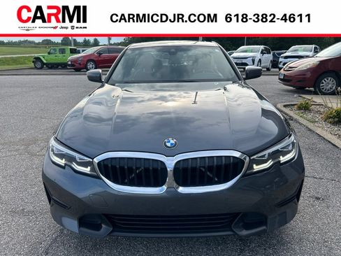 Used 2021 BMW 330i xDrive Sedan w/ Convenience Package AWD/4WD image 2
