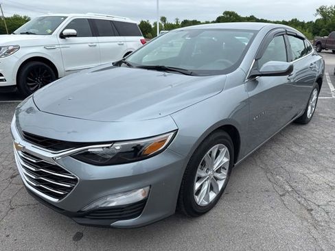 Used 2025 Chevrolet Malibu LT FWD image 5