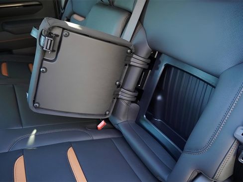 New 2026 GMC Sierra 2500 AT4 w/ AT4 Premium Plus Package image 36