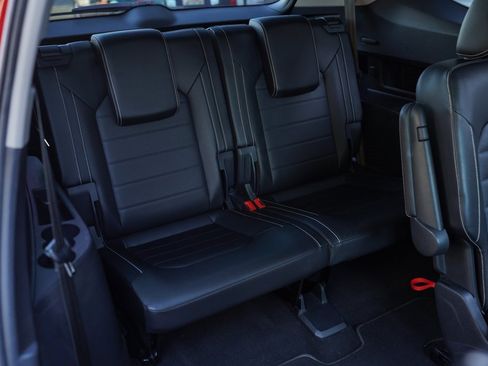 Used 2022 Volkswagen Atlas SEL Premium image 27