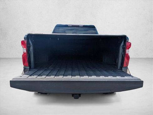 Used 2020 Chevrolet Silverado 1500 Custom w/ Custom Value Package AWD/4WD image 6