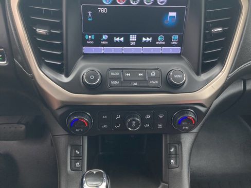 Used 2017 GMC Acadia Denali w/ Technology Package image 13