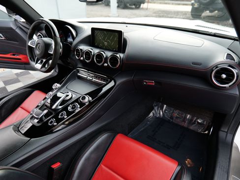Used 2017 Mercedes-Benz AMG GT Coupe image 36