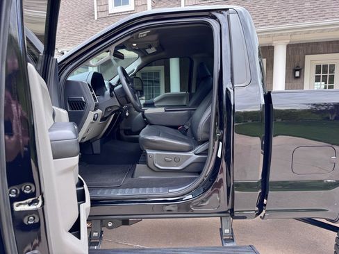 Used 2022 Ford F350 XLT w/ XLT Value Package AWD/4WD image 10