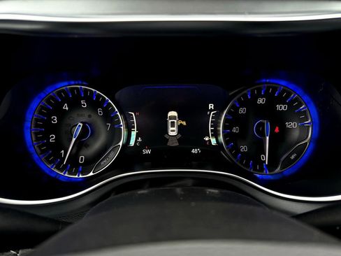New 2026 Chrysler Pacifica Limited image 20
