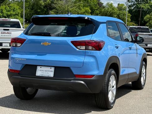 Certified 2024 Chevrolet TrailBlazer LS FWD image 40