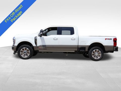 New 2026 Ford F350 King Ranch w/ FX4 Off-Road Package AWD/4WD image 2