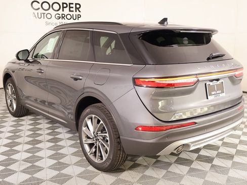 New 2026 Lincoln Corsair Premiere FWD image 23