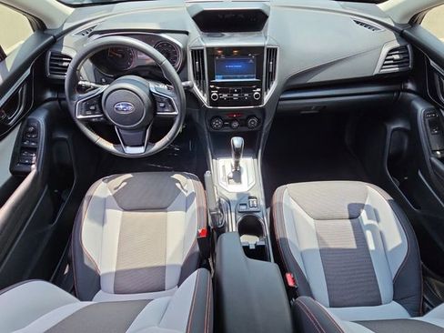 Used 2019 Subaru Crosstrek 2.0i Premium w/ Moonroof Package AWD/4WD image 14