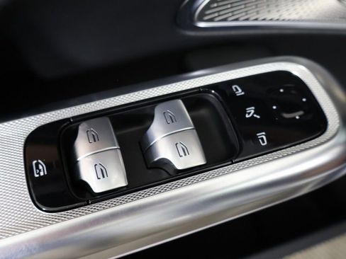 Used 2025 Mercedes-Benz E 450 4MATIC All-Terrain Wagon image 41