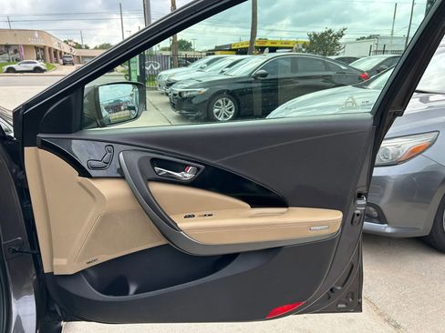 Used 2016 Hyundai Azera Limited FWD image 14