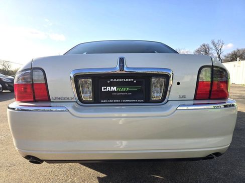 Used 2004 Lincoln LS RWD image 11