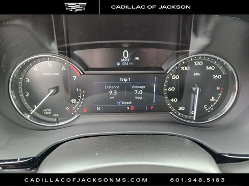 New 2026 Cadillac XT5 Luxury image 5