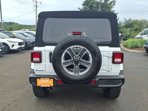 Certified 2022 Jeep Wrangler Unlimited Sahara w/ Cold Weather Group AWD/4WD image 6