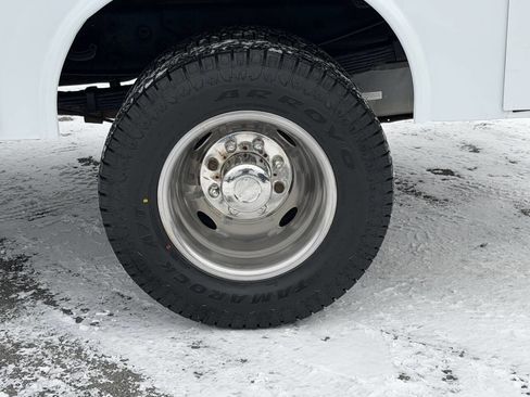 Used 2016 Ford F350 XL w/ Power Equipment Group image 19